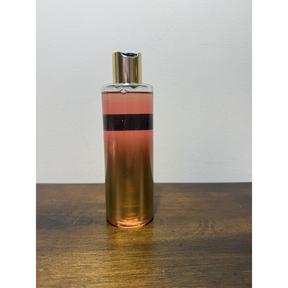 VICTORIA'S SECRET SHEER LOVE WOMEN BODY WASH SHOWER GEL 8 FL OZ - Picture 3 of 3